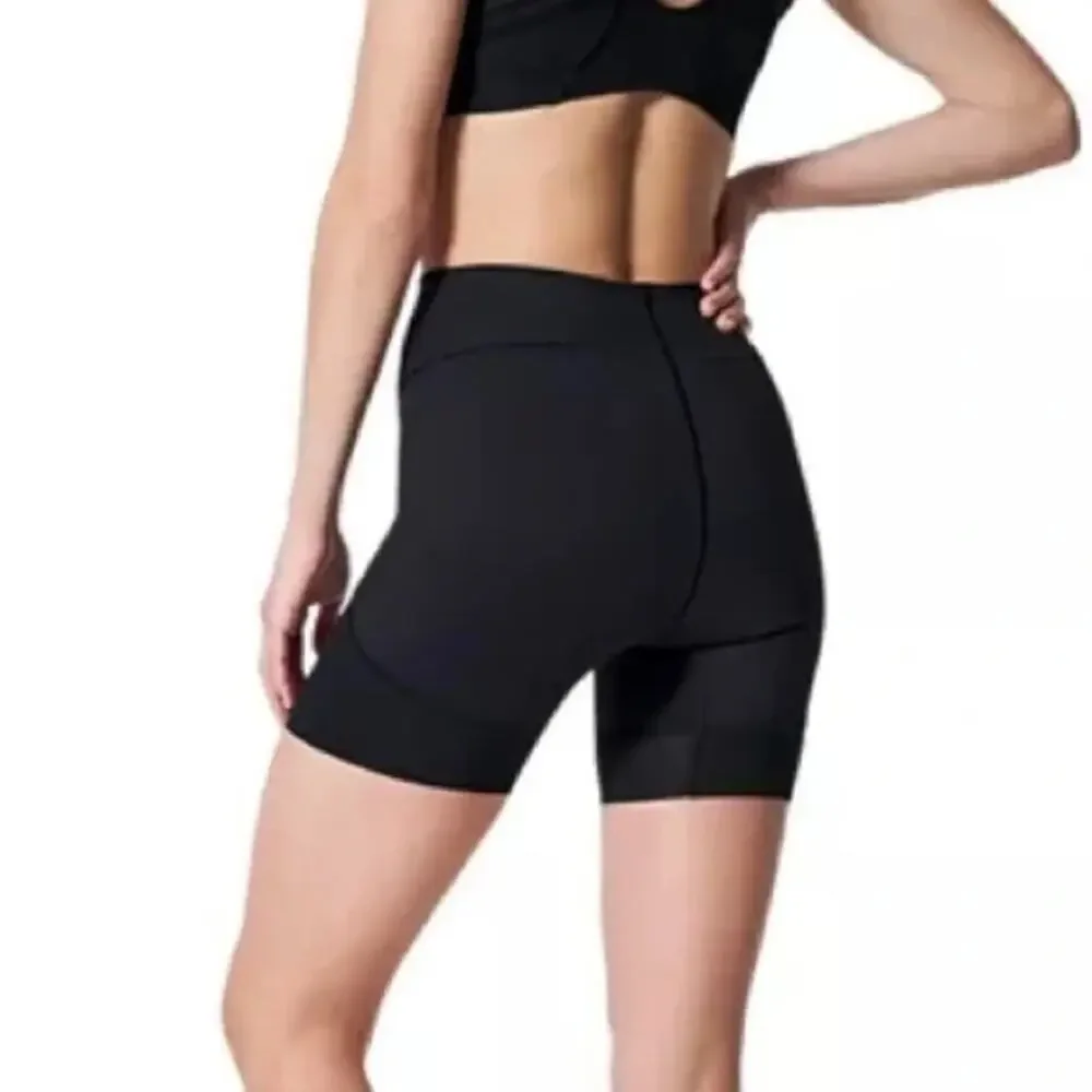 SPANX Haute Contour Shaping Bike Shorts High Waist Tummy Control Black Sz M